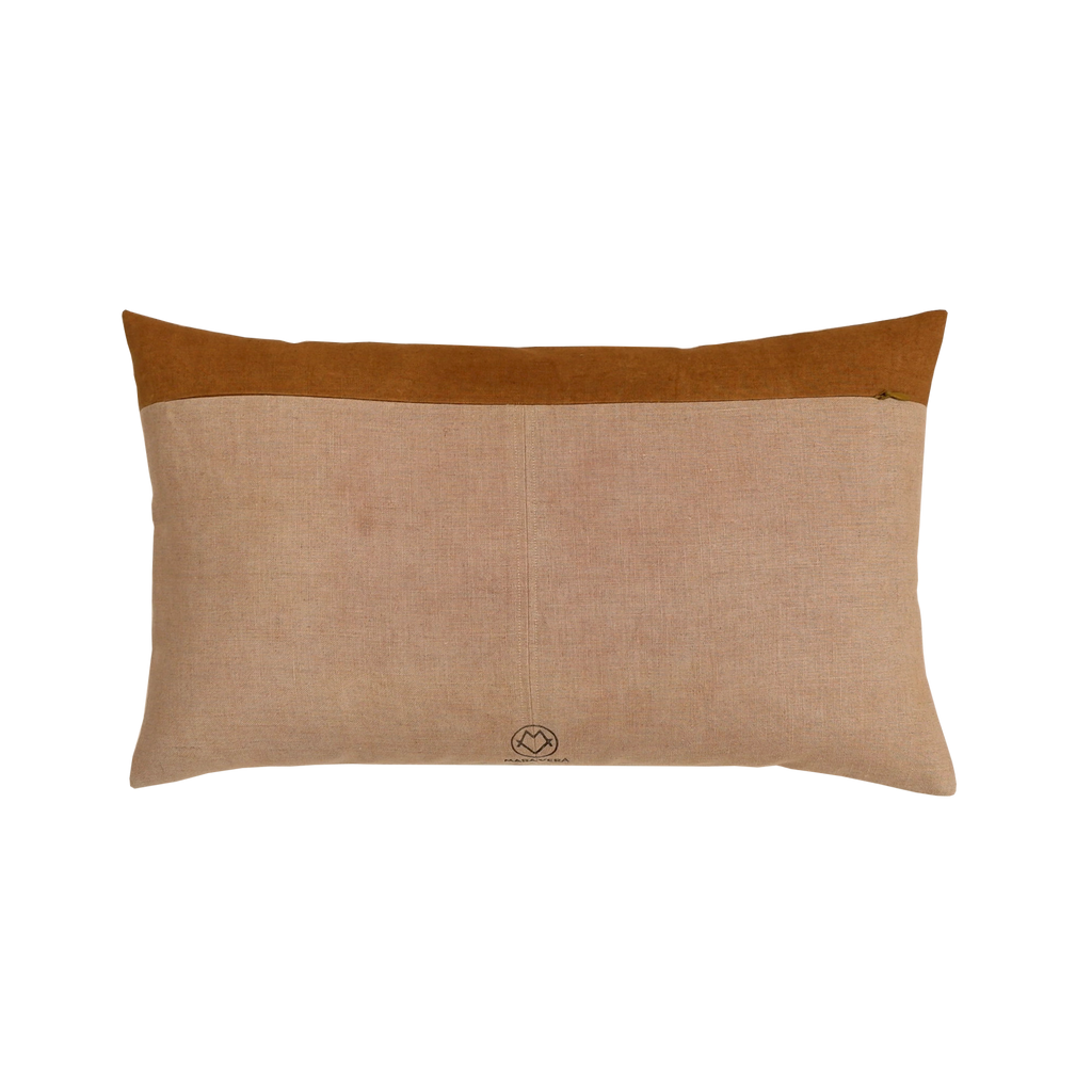 Cushion 02 / Remnant