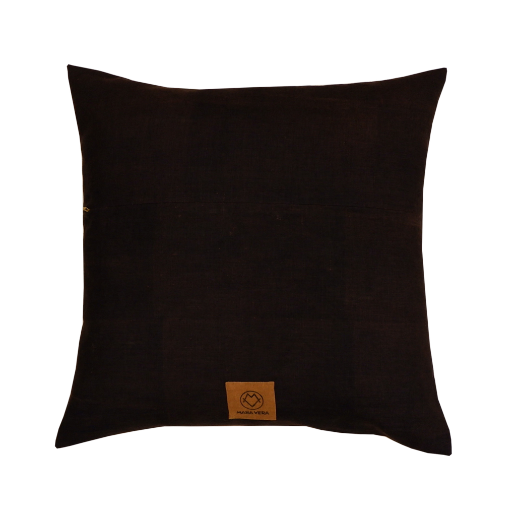 Cushion 11 / Remnant