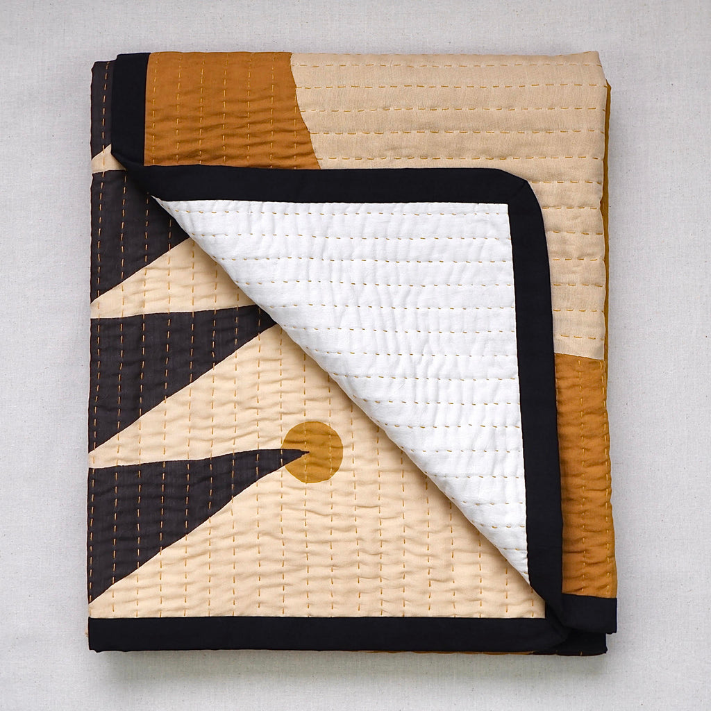 Perihelion l quilt