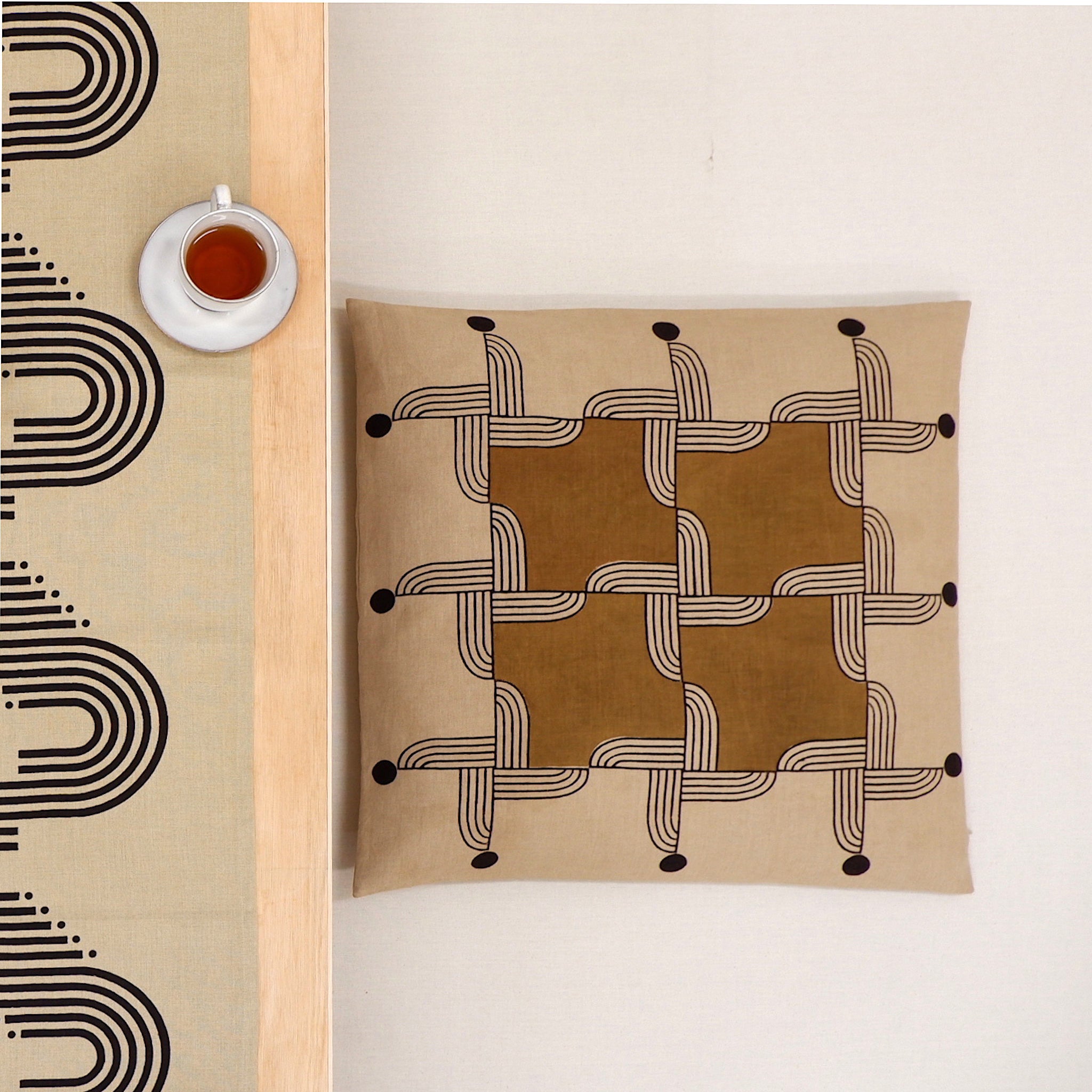 Windmill floor cushion/ uguisucha